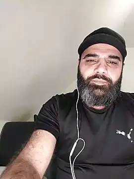 Snapshot of Jado_Oo chatting on 12.22.24 Jado Oo online show from 12.22.24