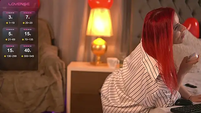 KyraCase online show from 02.19.25