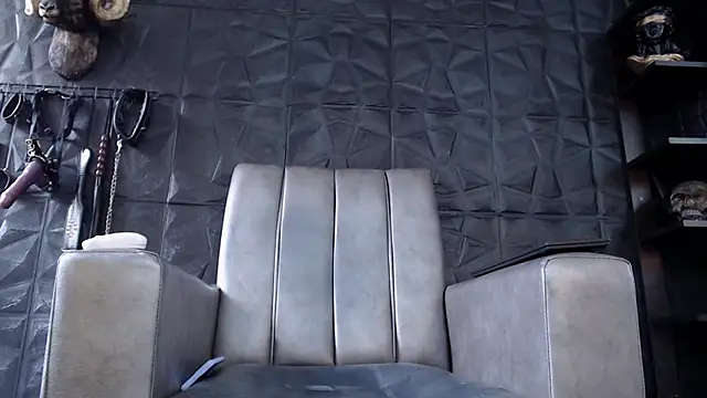 Snapshot of Agata_Darkness chatting on 11.06.25 Agata Darkness online show from 11.06.25