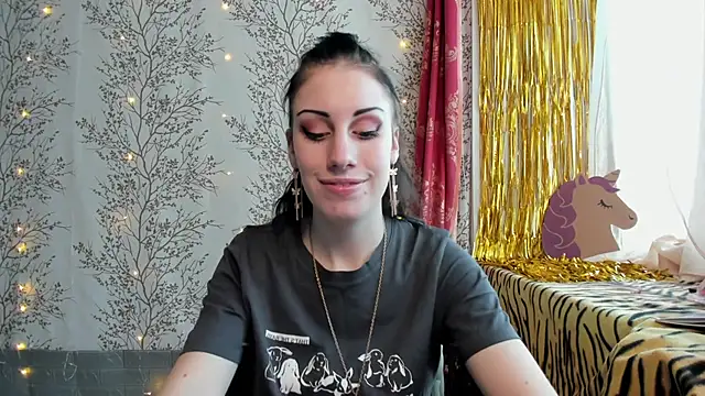 Snapshot of Mary0Lou chatting on 01.15.25 Mary0Lou online show from 01.15.25