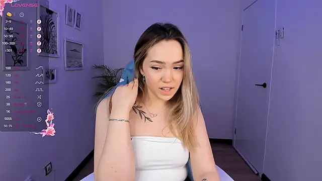 Evia r0se online show from 12.10.24