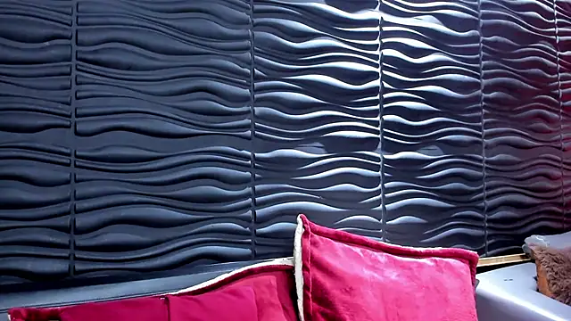 Cutetitslatin online show from 12.03.24