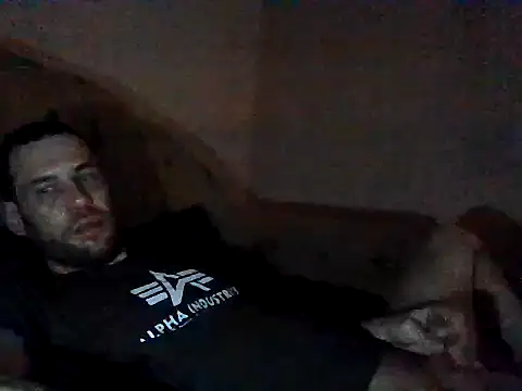 Snapshot of Vicktore007 chatting on 12.14.25 Vicktore007 online show from 12.14.25