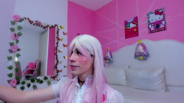 Snapshot of DaripQueen chatting on 12.23.24 DaripQueen online show from 12.23.24