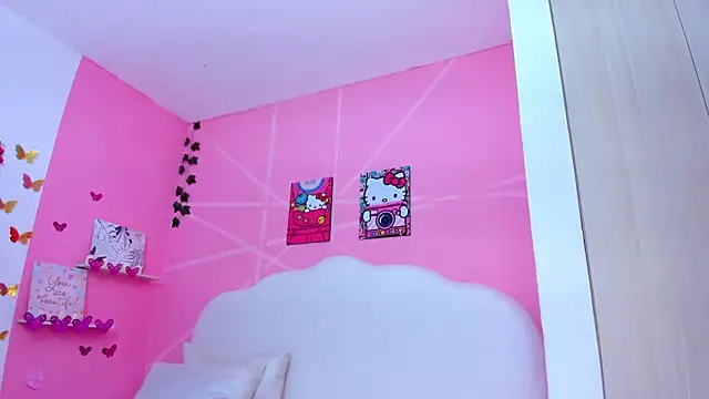 Snapshot of DaripQueen chatting on 02.13.25 DaripQueen online show from 02.13.25