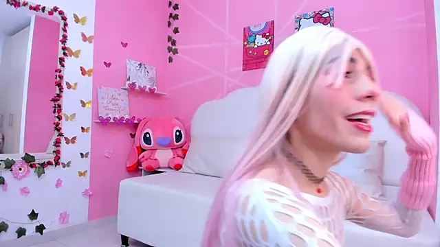 Snapshot of DaripQueen chatting on 02.22.25 DaripQueen online show from 02.22.25