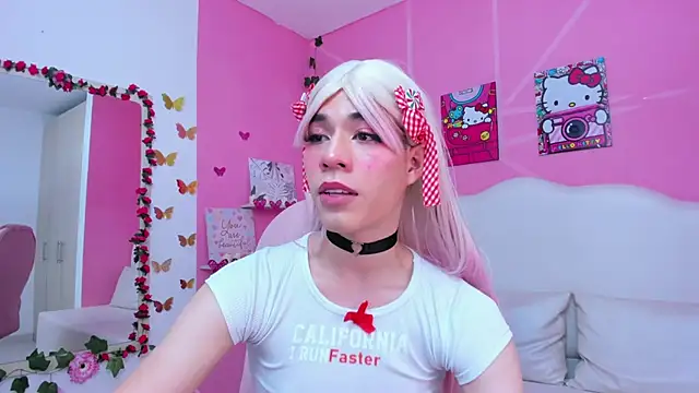 Snapshot of DaripQueen chatting on 03.20.25 DaripQueen online show from 03.20.25