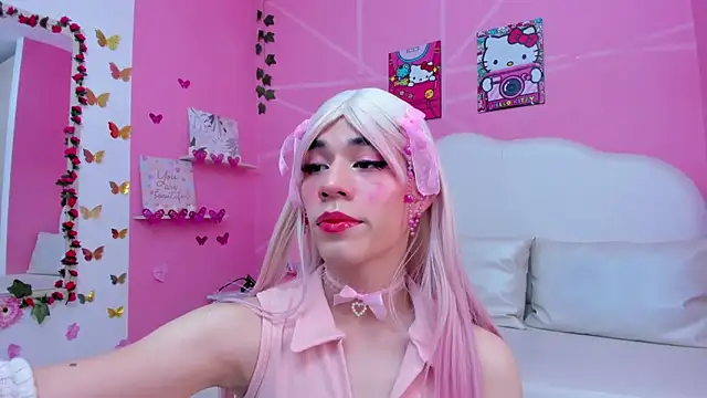 Snapshot of DaripQueen chatting on 03.22.25 DaripQueen online show from 03.22.25