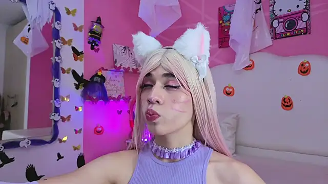 Snapshot of DaripQueen chatting on 10.25.25 DaripQueen online show from 10.25.25