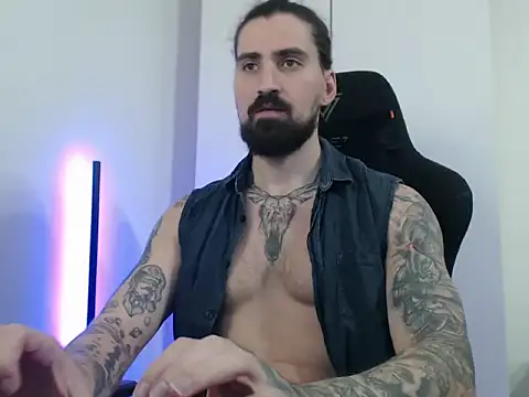 Snapshot of MateoHunk chatting on 03.23.26 MateoHunk online show from 03.23.26