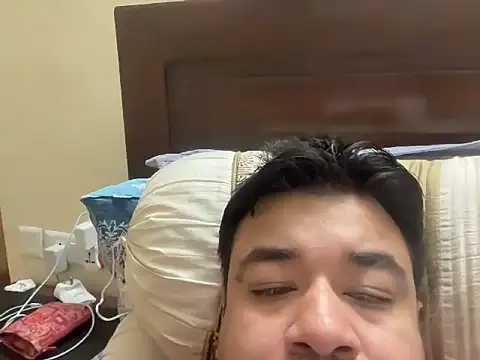 coolboy6566 online show from 02.01.26