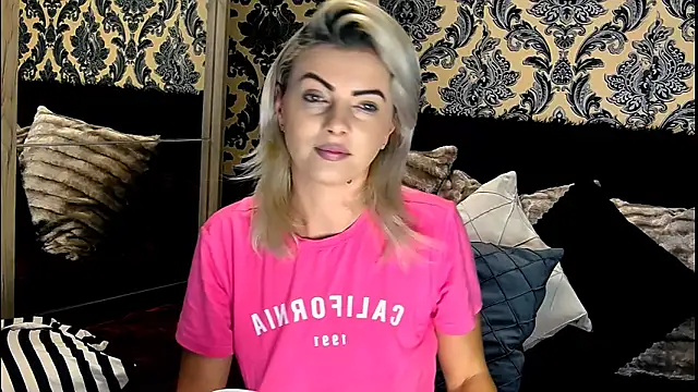 Aly girl1 online show from 12.04.24