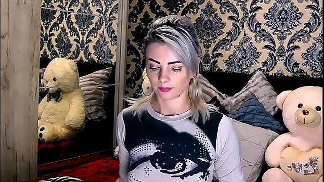 Aly girl1 online show from 12.10.24