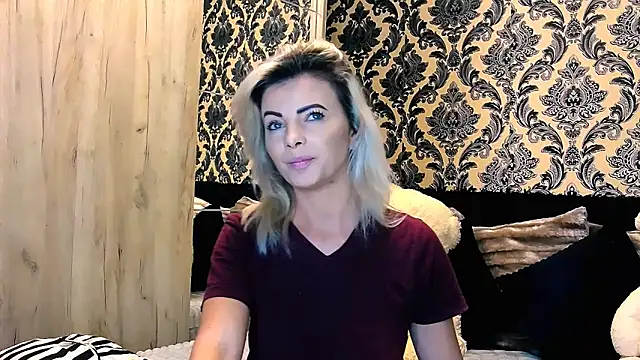 Aly girl1 online show from 01.18.25