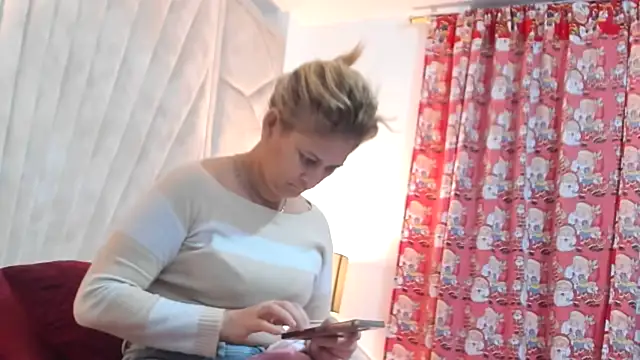 Jade squirtt online show from 12.03.25