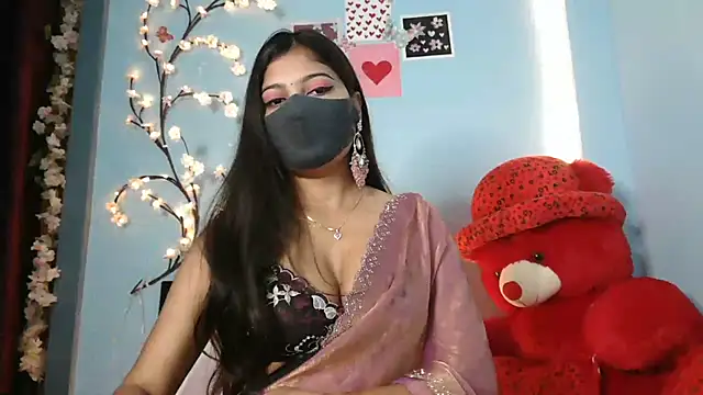 Reena Singh53 online show from 10.15.25