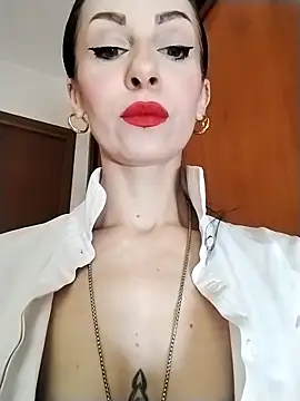 dahlia 82 online show from 02.12.26