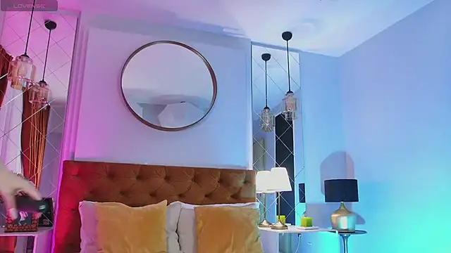 MadilynFox online show from 04.14.26