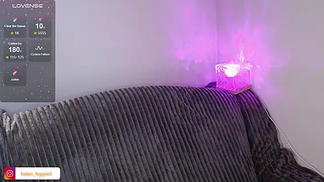 Snapshot of FoxRineHelen chatting on 10.13.25 FoxRineHelen online show from 10.13.25