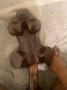 Snapshot of zeekBbc chatting on 02.12.25 zeekBbc online show from 02.12.25