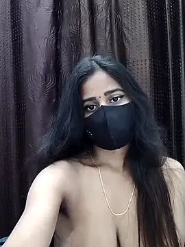 Snapshot of Lalisa_sexy chatting on 12.20.25 Lalisa sexy online show from 12.20.25