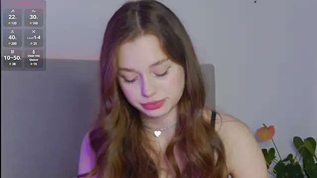 Snapshot of Lisa_Moones chatting on 12.23.24 Lisa Moones online show from 12.23.24