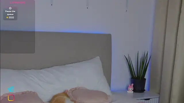 Snapshot of Lisa_Moones chatting on 01.24.25 Lisa Moones online show from 01.24.25