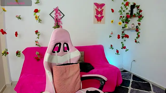 Emic  online show from 02.06.25