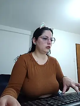 babyluna939 online show from 07.02.26
