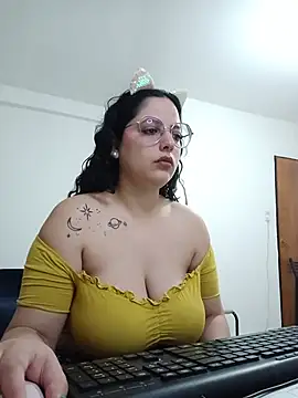 babyluna939 online show from 07.04.26