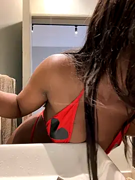 Snapshot of mmbaliii chatting on 12.03.25 mmbaliii online show from 12.03.25