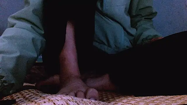 Boi Boi2x online show from 03.19.25