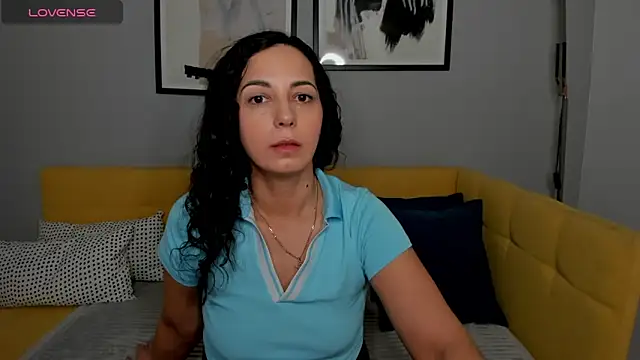 Snapshot of Linda_Insatiable chatting on 03.09.25 Linda Insatiable online show from 03.09.25