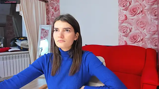 Laura Leee online show from 01.15.25