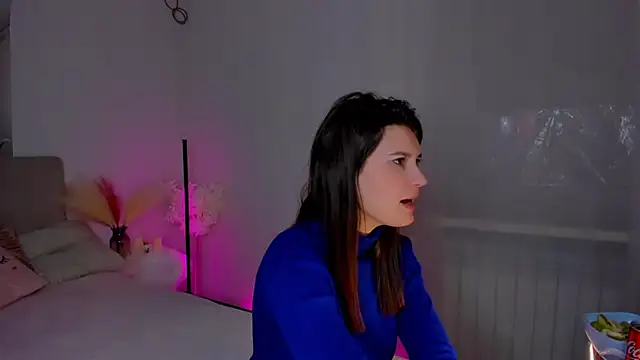 Laura Leee online show from 02.02.25