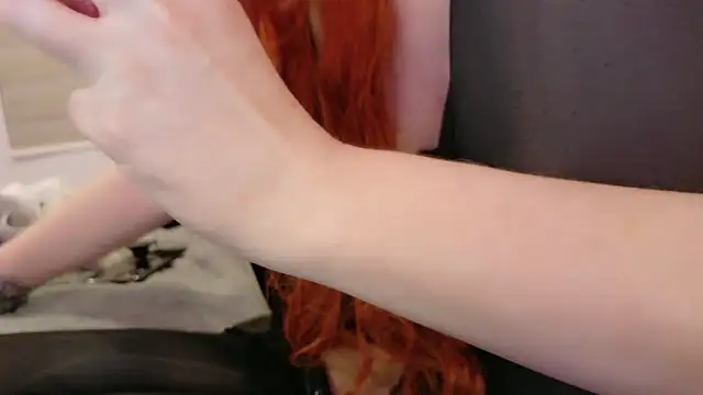 Snapshot of Midnightrose11 chatting on 09.15.25 Midnightrose11 online show from 09.15.25