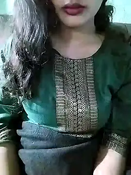 Miss-Siyaa online show from 12.15.24