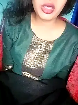 Miss-Siyaa online show from 12.15.24