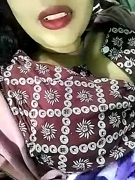 Miss-Siyaa online show from 01.20.25