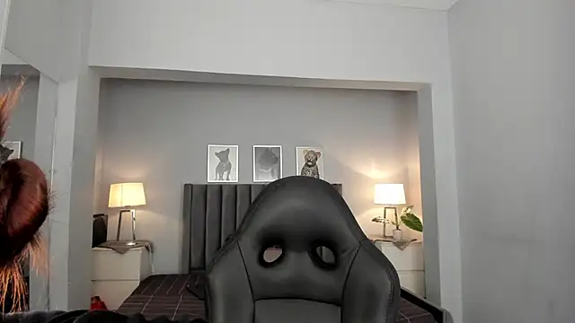 Madie  collins online show from 09.10.25