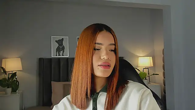 Madie  collins online show from 11.23.25