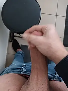 casper0303 online show from 12.17.24