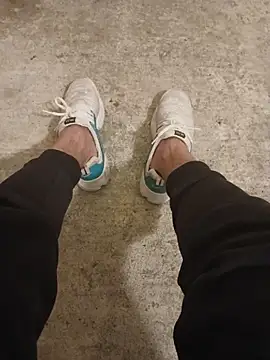 casper0303 online show from 02.20.26