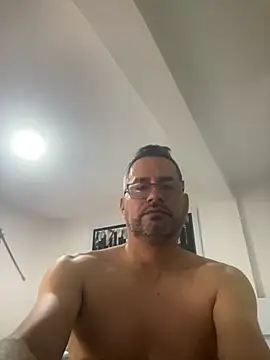 Snapshot of party2025 chatting on 11.12.25 party2025 online show from 11.12.25