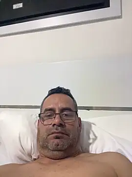 Snapshot of party2025 chatting on 02.17.26 party2025 online show from 02.17.26