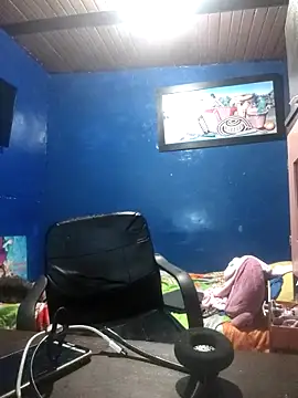 Snapshot of love_evelin chatting on 03.01.25 love evelin online show from 03.01.25