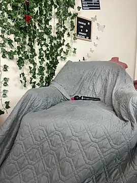 butterflybootyy online show from 02.11.25