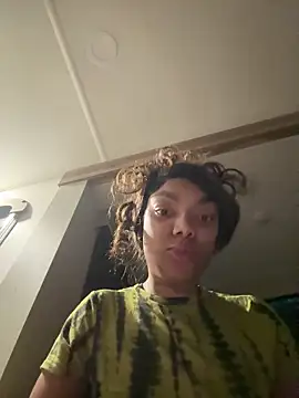 butterflybootyy online show from 09.11.25