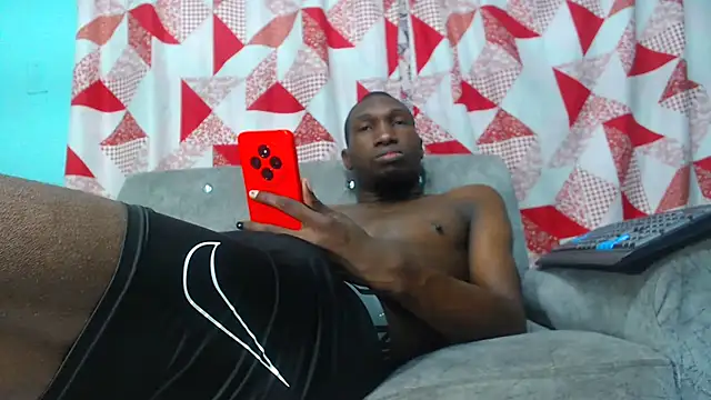 Snapshot of black30cmdick chatting on 01.12.25 black30cmdick online show from 01.12.25