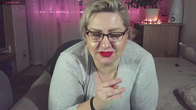 AngelinaGlam online show from 02.07.25